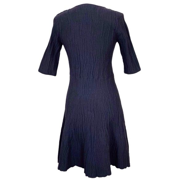 & OTHER STORIES Textured Fit & Flare Dress Size Medium 3/4 Sleeve Black LBD EUC - Picture 4 of 16